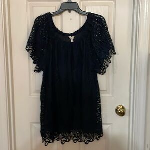 Adiva Navy Lace Lined Top!